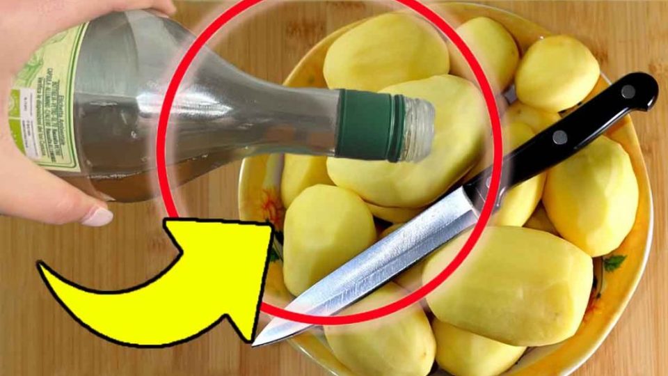 Gießen Sie Essig auf Kartoffeln, den wertvollen Tipp, der in der Küche “Gold wert” ist: Von jetzt an werden Sie es immer tun!