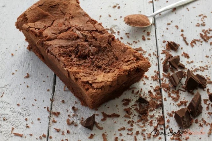 Schwarzer Kuchen: das perfekte Dessert für Erwachsene und vor allem für Kinder