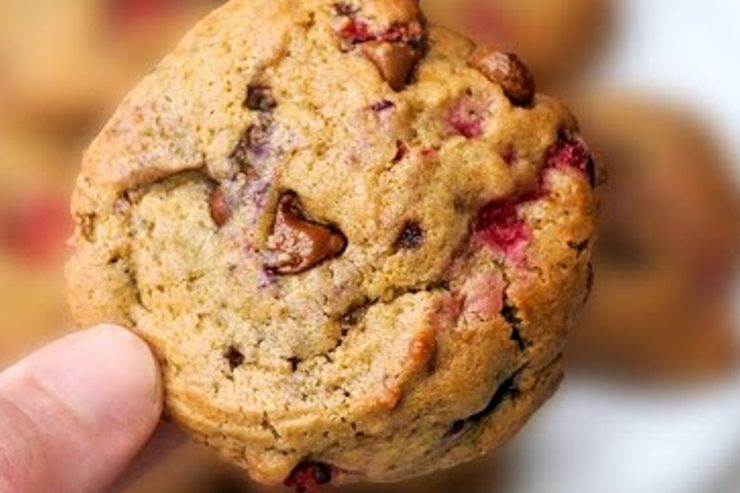 Beeren- und Schokoladenkekse: leicht und unwiderstehlich