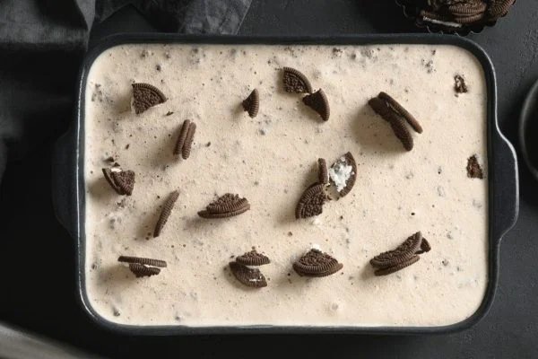 Meine Großmutter hat Milchcreme mit Keksen gemacht | Das beliebteste Löffel-Dessert-Rezept der Familie!