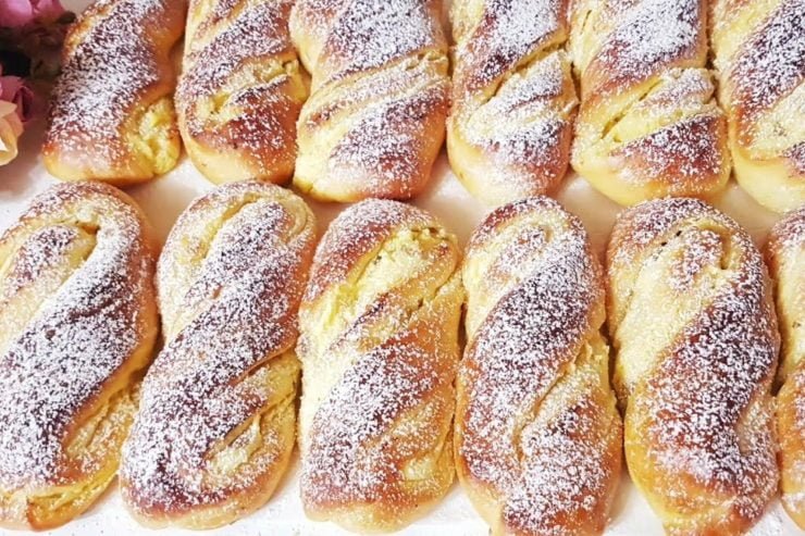 Ricotta- und Rosinenzöpfe: unmöglich zu widerstehen
