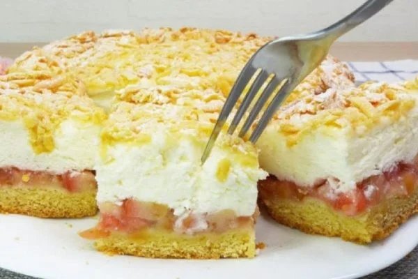 Der magische Apfelkuchen | 3 leckere Schichten mit nur 160 Kalorien | Schlägt sie alle!
