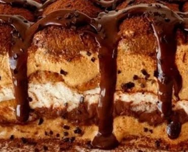 Ich bereite das Semifreddo so zu | Ohne Eier und ohne Kochen | In ein paar Minuten ist es köstlich!