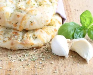 Panfocaccia: Nur Wasser und Mehl und sehr wenig Öl, das Ergebnis ist sehr weich