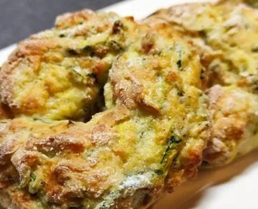 Zucchini-Donuts: ölfrei, gebacken, super diätetisch. 65 Kalorien!