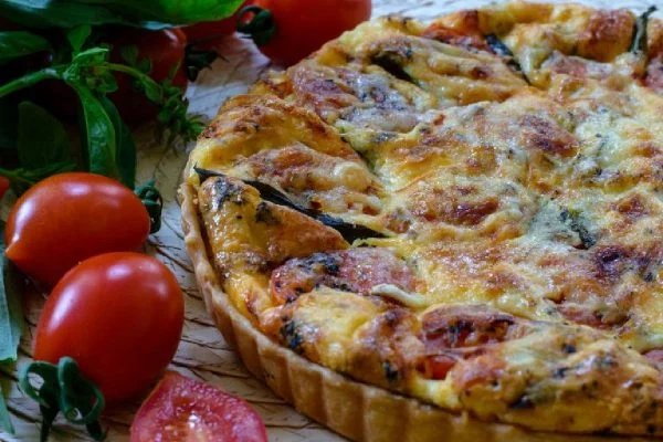 Rustica aus Auberginen, Wurst und Käse: schnell und lecker!