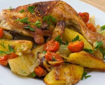 Raganat-Kartoffeln: Bereiten Sie sie so zu und Sie erhalten eine super leckere Beilage. Nur 190 Kalorien!