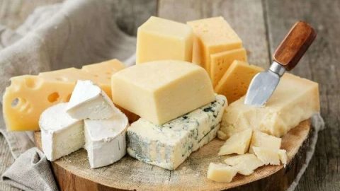 Ketogene Diät: Liste der Käsesorten, die Sie essen können